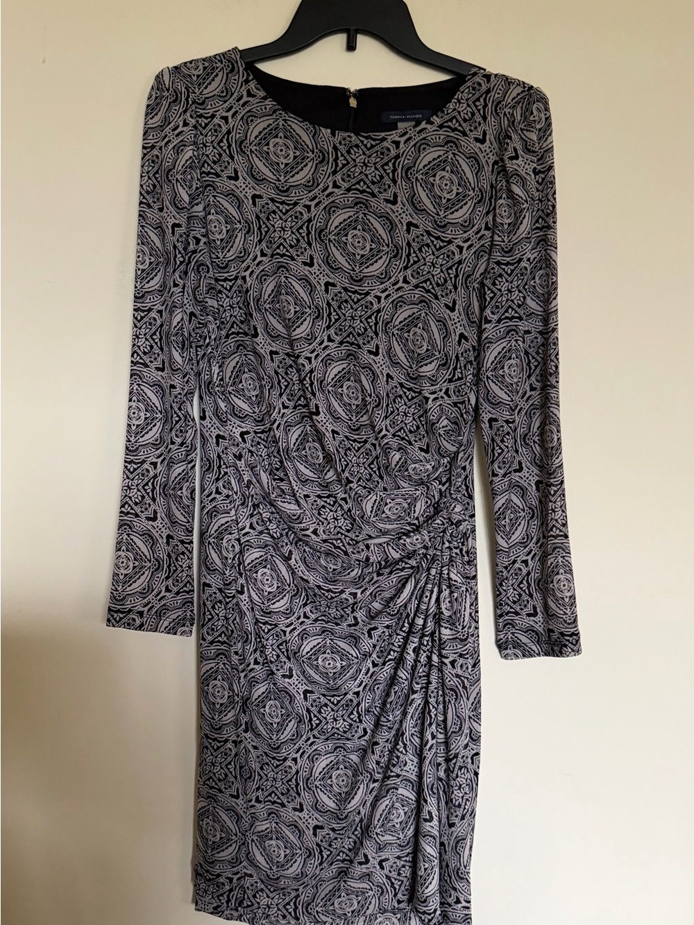 Tommy Hilfiger Black & White Printed Long-Sleeve Dress